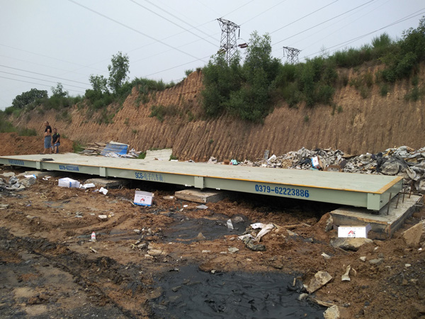 洛陽偃師煤場3x16m SCS-150噸數字地磅施工案例