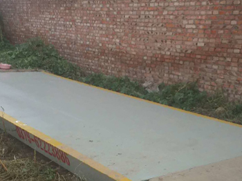 濮陽中原石油勘探局新習農場15噸地磅