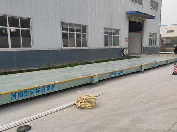 修武縣宏源冷暖設備18m-100T地磅 