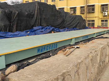 洛陽鳴昊編織有限公司18m-100噸地磅