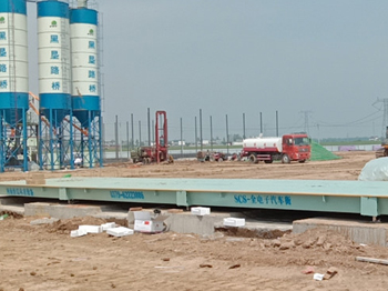 上羅高速4標段正陽拌和站150噸地磅