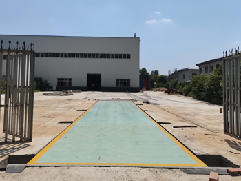 河南(周口西華)遠大鍋爐120噸地磅