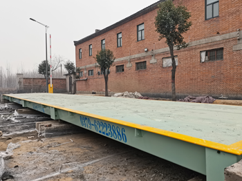 焦作濟(jì)源煤業(yè)150噸地磅施工案例