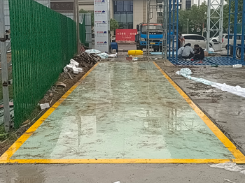 河南綠石地產(chǎn)周口商水項(xiàng)目100噸地磅