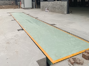 新鄉市中新塑料制品150噸地磅