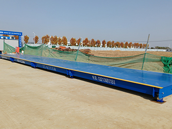 開封學明建工:安徽汽車零部件120噸地磅