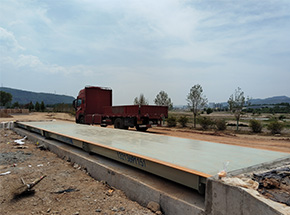 河南青青物森木業150噸地磅