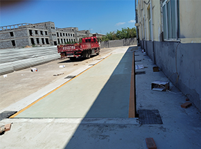 新鄉安舒旅房車改裝100噸地磅